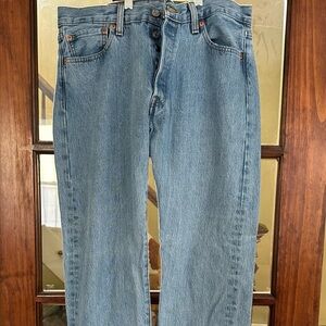 Levi's Light Blue Straight Jeans